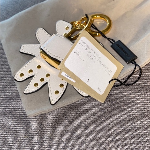 Free Shipping NWT. Authentic Burberry Boom Lock - Picture 5 of 5